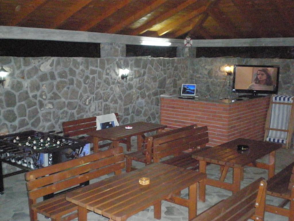 Apartments Vila Lazarevic Тиват Экстерьер фото