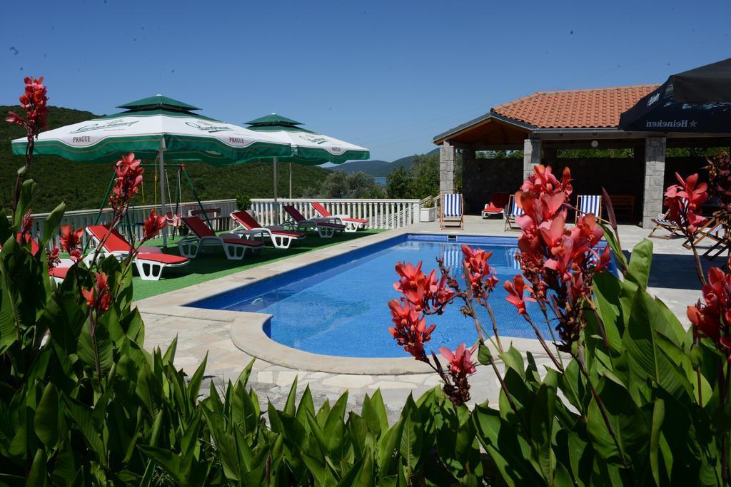 Apartments Vila Lazarevic Тиват Экстерьер фото