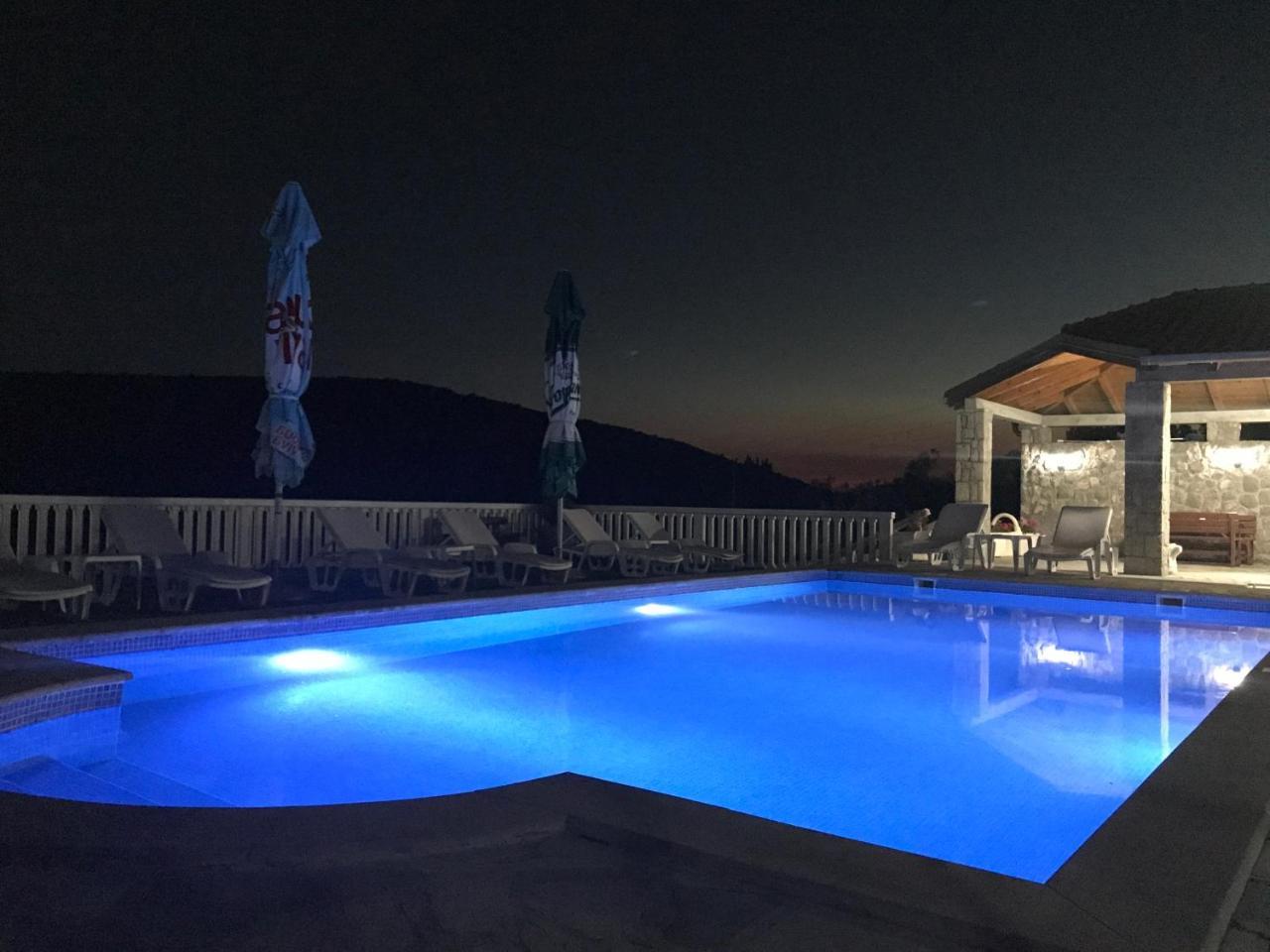 Apartments Vila Lazarevic Тиват Экстерьер фото